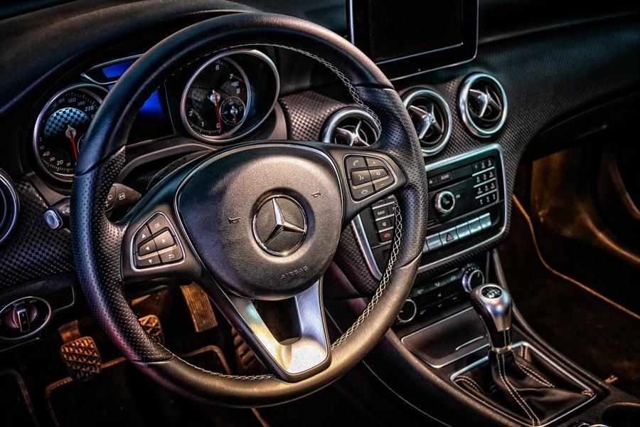 Mercedes a bezpieczeństwo drogowe